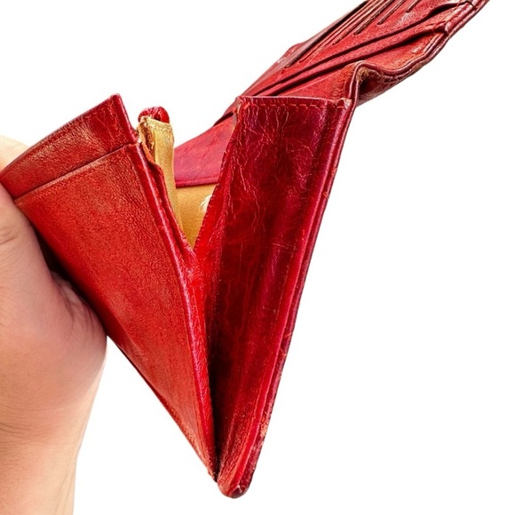 Authentic CHANEL Red Quilted Lambskin Leather Long Wallet With Authenticity Card - Picture 13 of 15